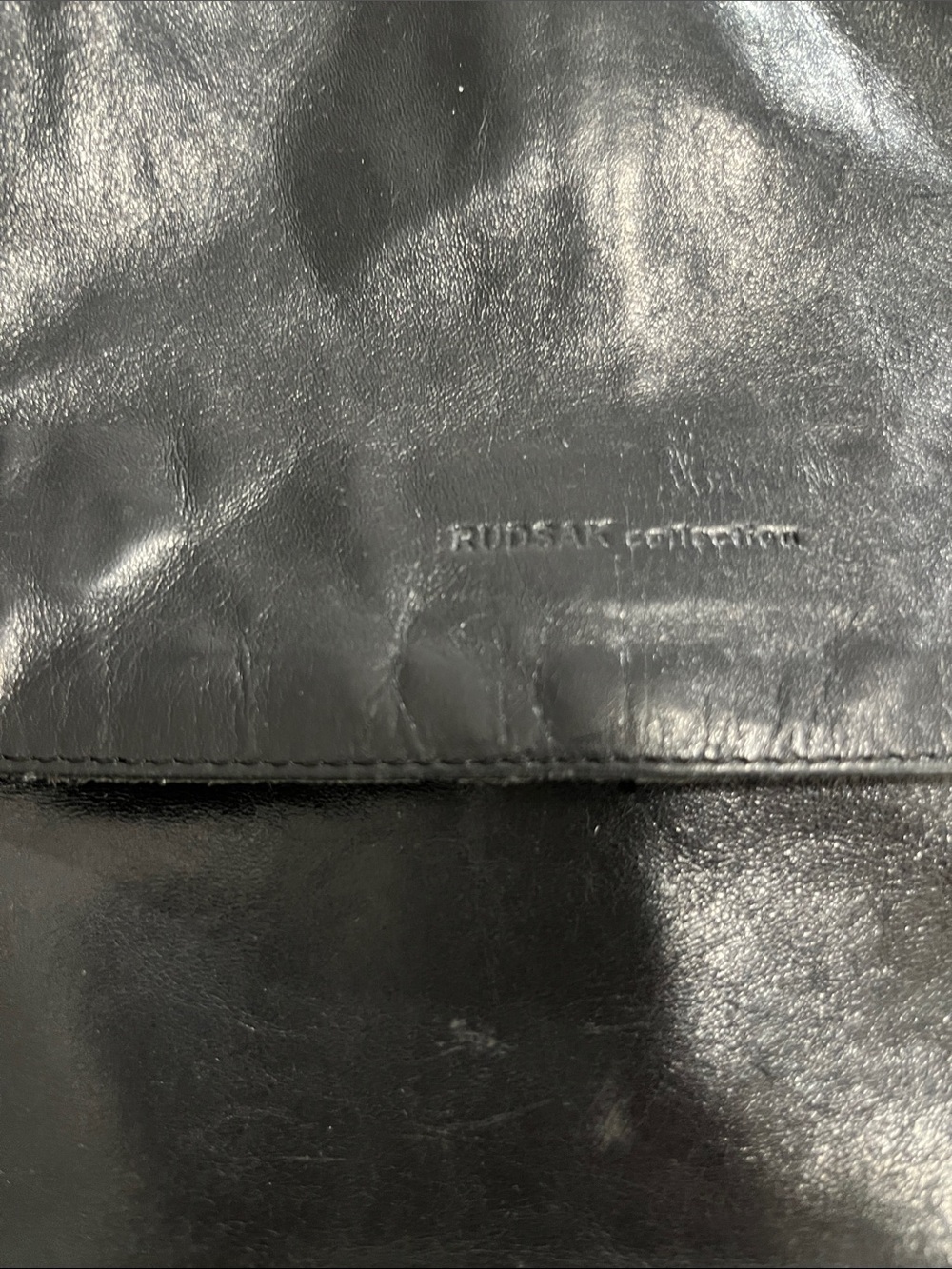 Vintage RUDSAK Black Leather Crossbody Messenger Bag - Made in Canada - Picture 3 of 11